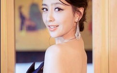 公交车上的刺激战场